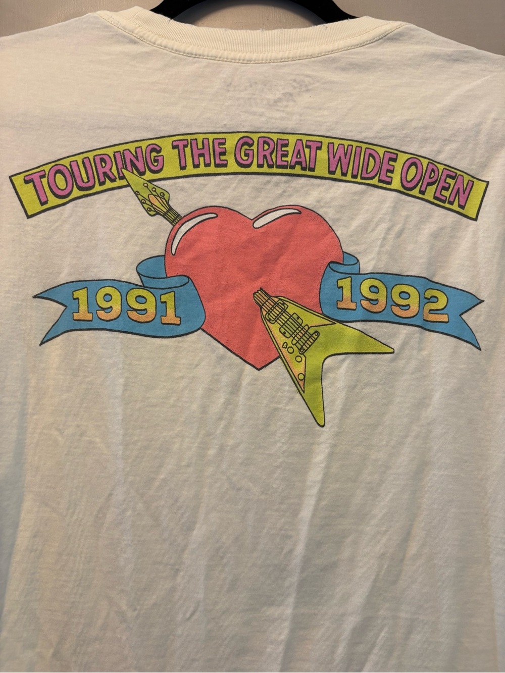 Recycled Karma White Tom Petty & The Heartbreakers Graphic Tee - Picture 5 of 5